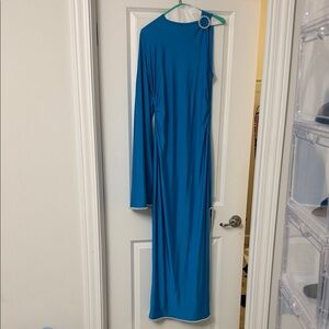 One-Shoulder Teal-Blue Evening Gown with Rhinestone Accent